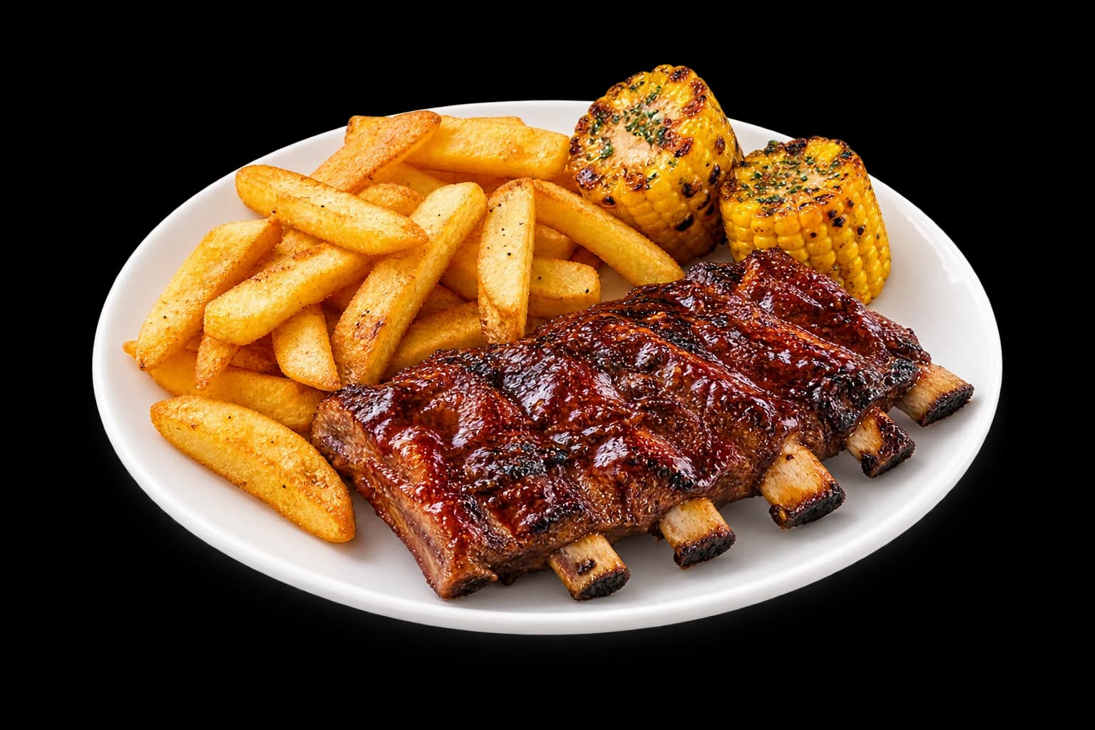 BBQ šonkauliai su bulvėmis ir kukurūzais, visa lėkštė
